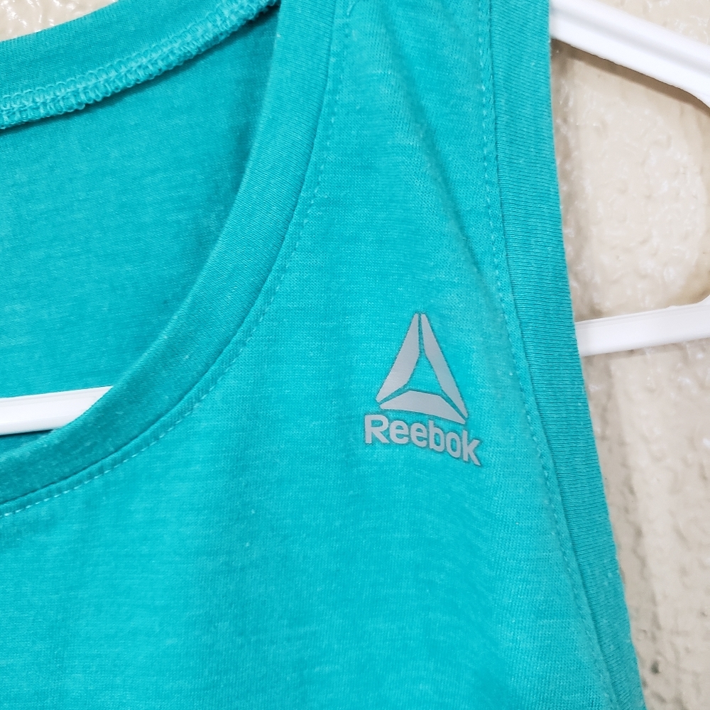 Women's tank too